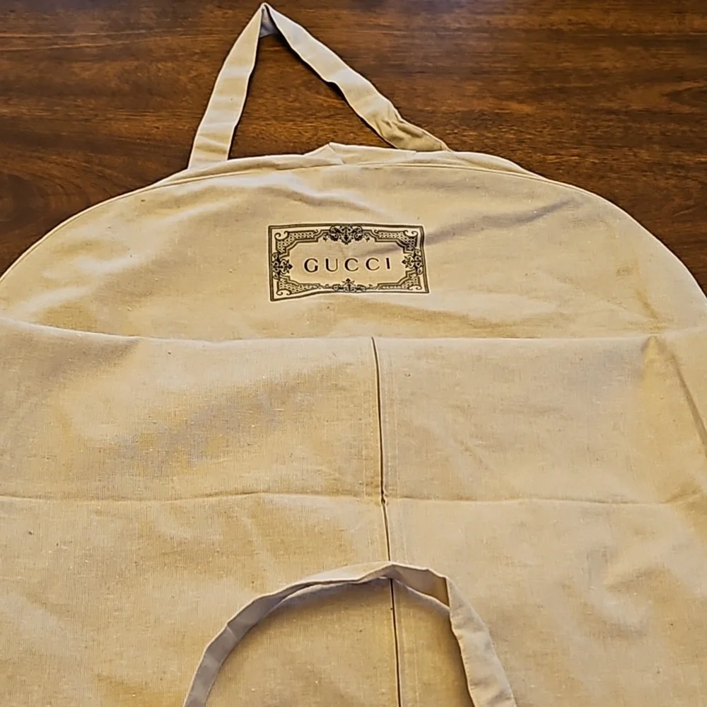 Gucci garment bag